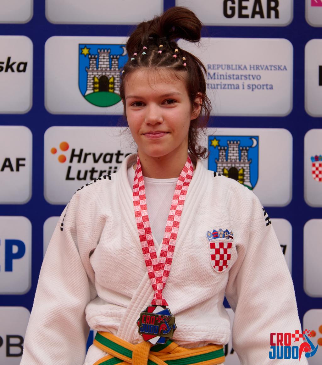 RUŽA_2
