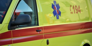 TRAGEDIJA U PODSTRANI: Muškarac pao s kata kuće i preminuo