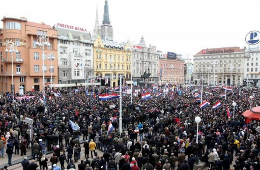 Referendum 'o ćirilici' se mora održati prema postojećem zakonu: Svaka opstrukcija vodi u ustavnu krizu i izvodi narod na ulicu!