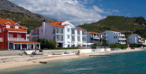 VAŽNE VIJESTI ZA GRAĐANE PODSTRANE Ovo morate napraviti, evo koji dokument trebate ispuniti: Bitno je za sve one koji se bave turizmom!