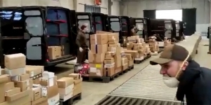Dostavljači i poštari, ljudi koji ne staju!
