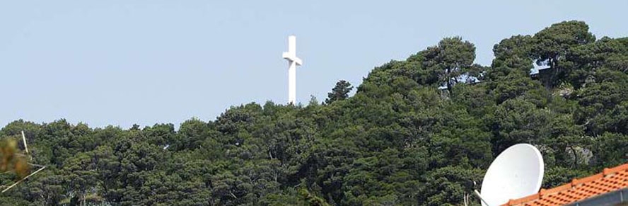 Split: Postavljen križ na Marjanu