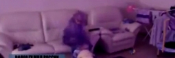 Potresna snimka skrivene kamere: Monstruozna ruska dadilja se iživljavala nad devetomjesečnom bebom (VIDEO)