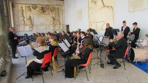 Ovaj petak u Gornjoj Podstrani koncert "Narodne glazbe Trogir"