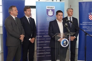 Ministar Butković dodijelio Podstrani ugovore vrijedne 600.000 kuna